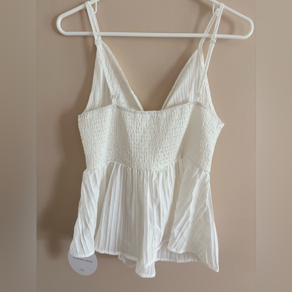 SHEIN Curve VCay White Gauzy NWT Smocked Halter Top Size XL - Picture 2 of 7